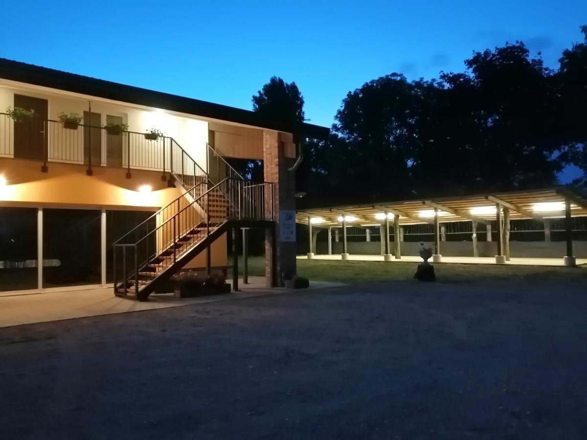 Agriturismo Castolda Treviglio Dış mekan fotoğraf